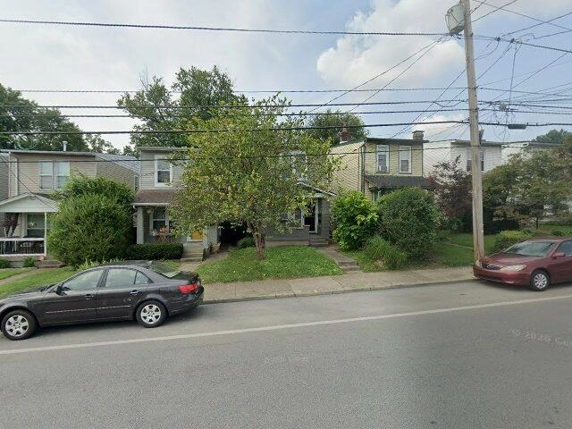 House image located at Louisville, KY 40217