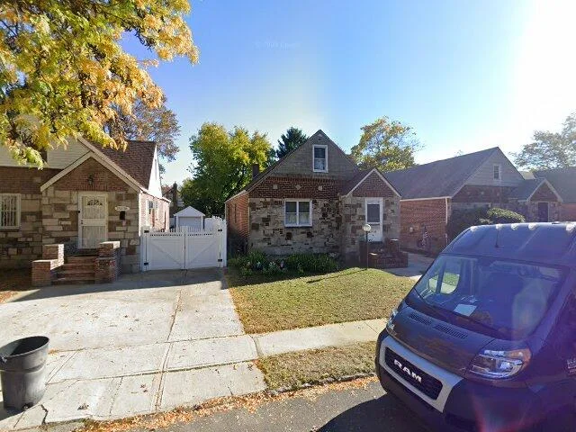 House image located at Saint Albans, NY 11412