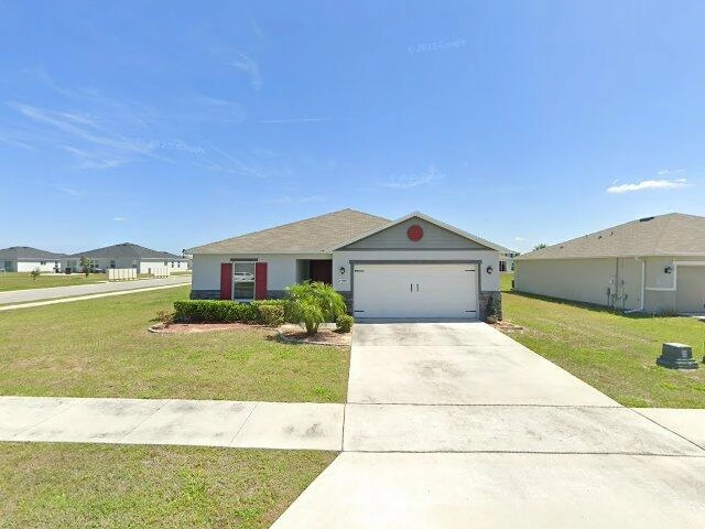 House image located at Mascotte, FL 34753