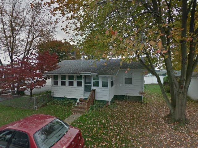 House image located at Penns Grove, NJ 08069