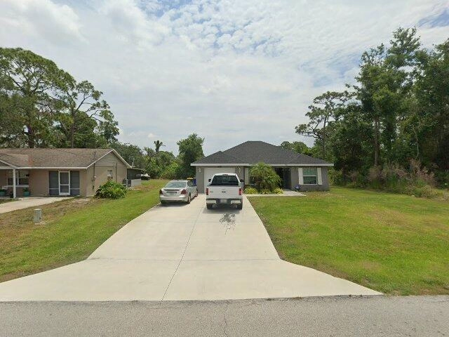House image located at Sebring, FL 33872