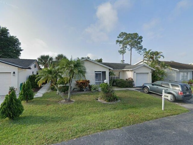 House image located at Lake Worth, FL 33467