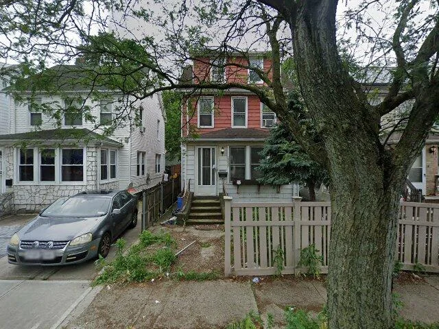 House image located at Saint Albans, NY 11412