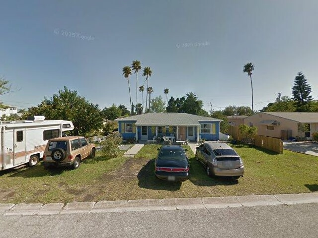 House image located at Saint Petersburg, FL 33708