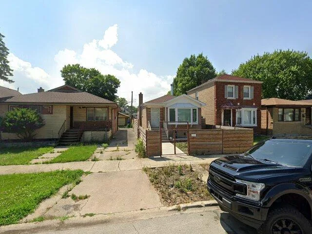 House image located at Chicago, IL 60636