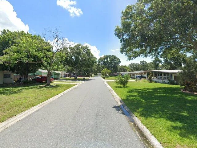 House image located at Saint Petersburg, FL 33702