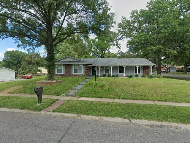 House image located at Florissant, MO 63033