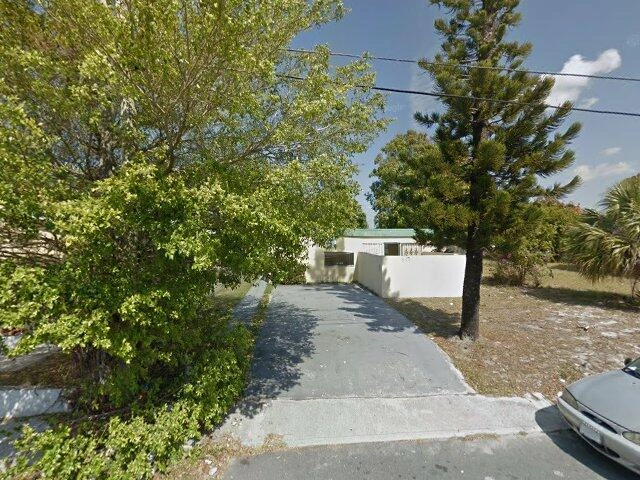 House image located at West Palm Beach, FL 33407