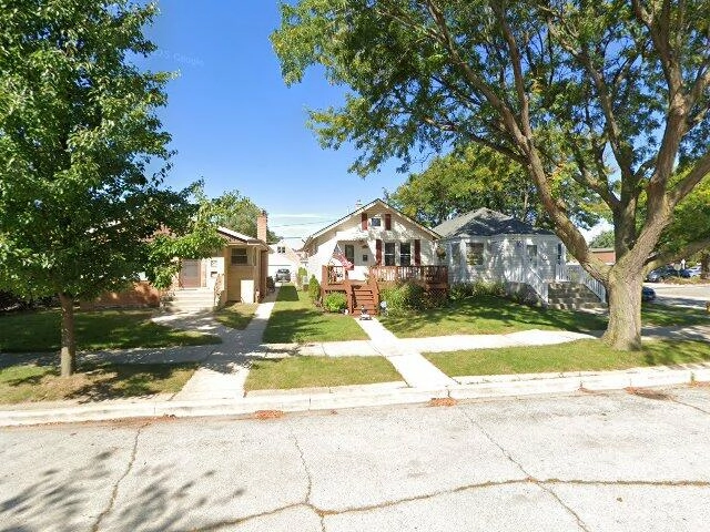 House image located at Chicago, IL 60655