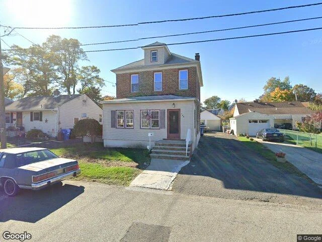 House image located at Woodbridge, NJ 07095