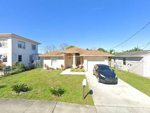 House image located at West Palm Beach, FL 33404