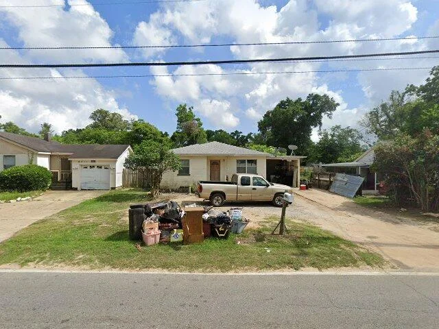 House image located at Pensacola, FL 32505