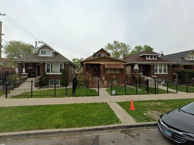 House image located at Chicago, IL 60651
