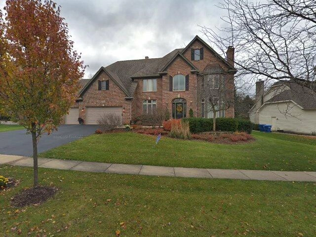 House image located at Geneva, IL 60134