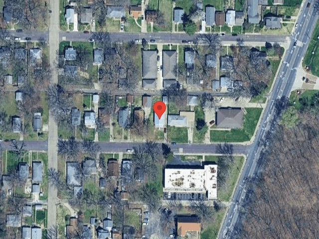 House image located at Peoria, IL 61603