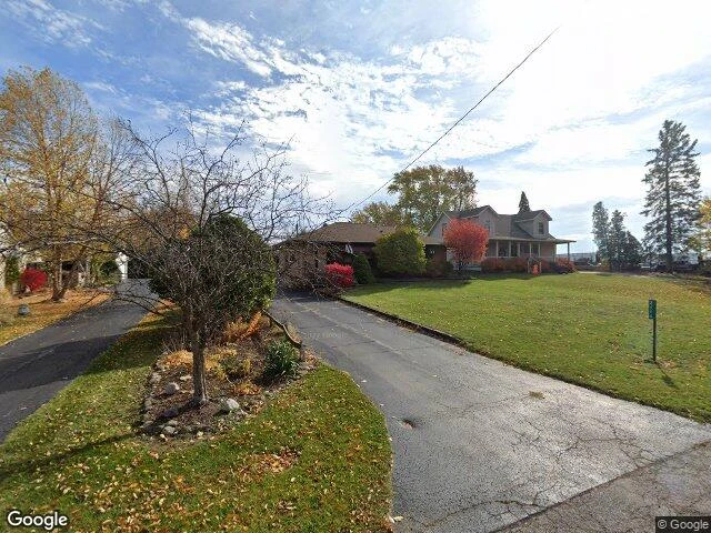 House image located at Woodstock, IL 60098