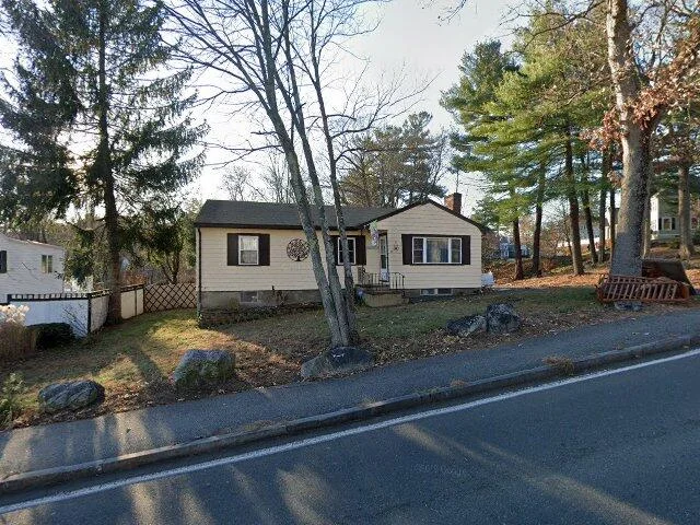 House image located at Wakefield, MA 01880