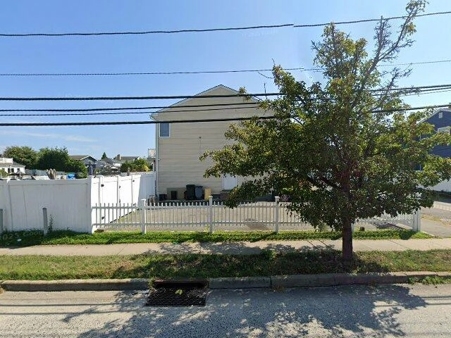 House image located at Massapequa, NY 11758