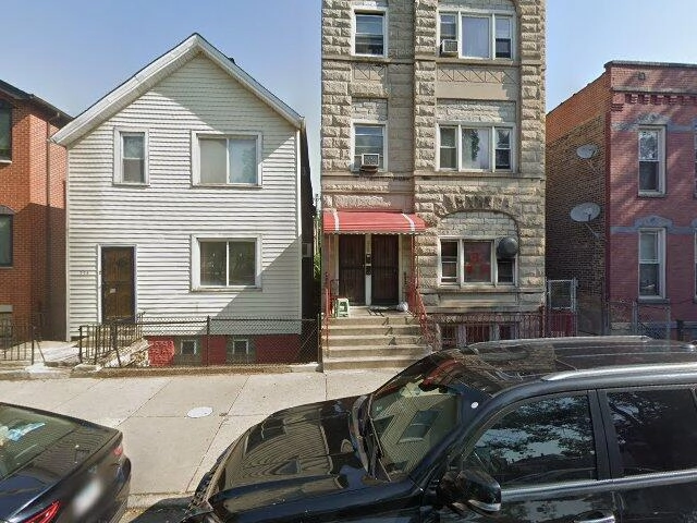 House image located at Chicago, IL 60616