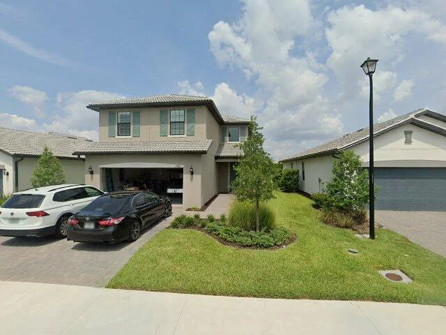 House image located at Fort Myers, FL 33967