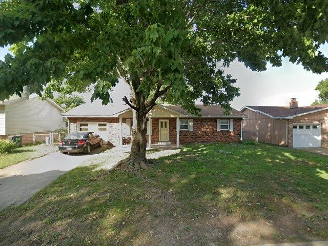 House image located at East Saint Louis, IL 62206