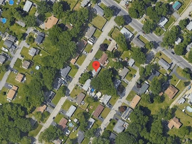 House image located at Warwick, RI 02889