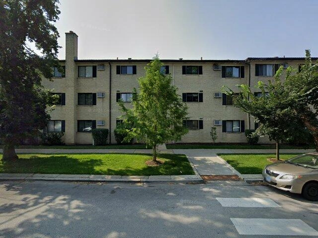 House image located at Chicago, IL 60656