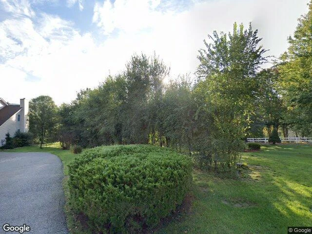 House image located at Mohegan Lake, NY 10547