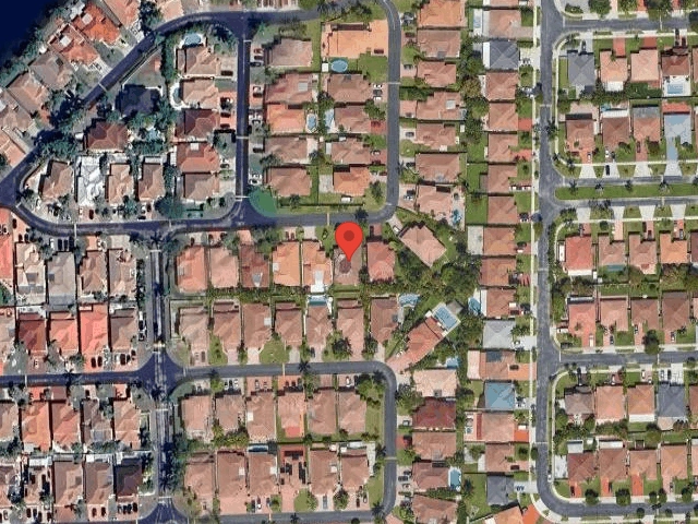 House image located at Miami, FL 33196