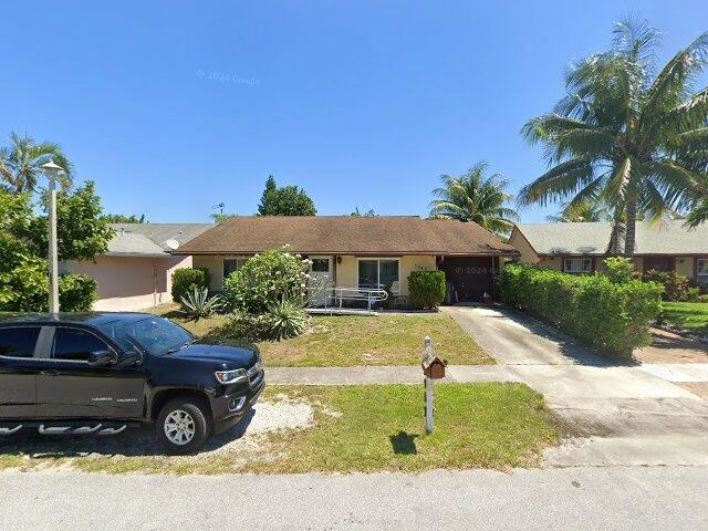 House image located at Lake Worth, FL 33463