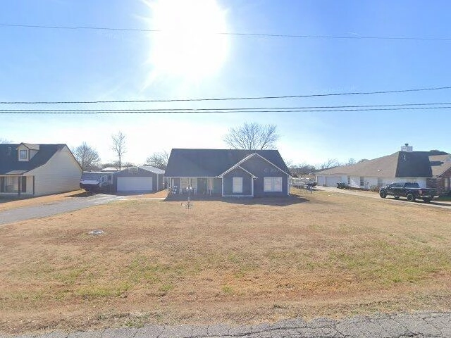 House image located at Skiatook, OK 74070
