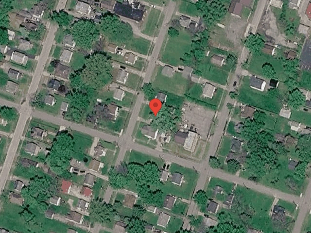 House image located at Warren, OH 44484