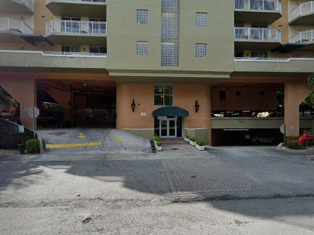 House image located at Miami, FL 33145