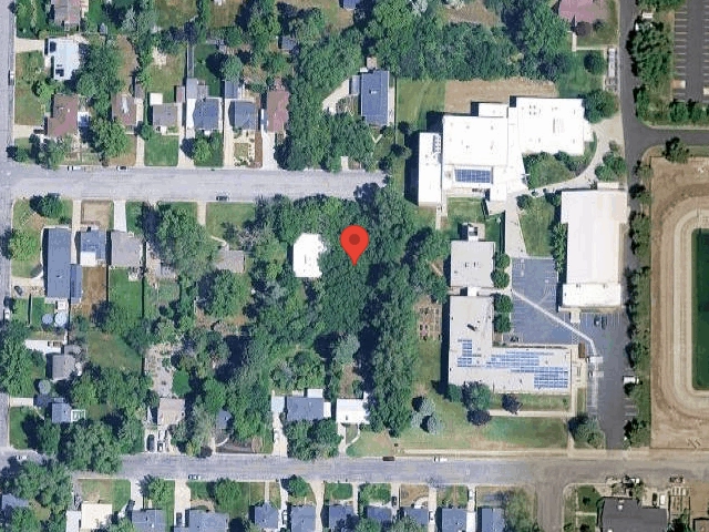 House image located at Rock Island, IL 61201