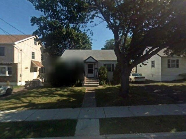 House image located at Clifton, NJ 07013