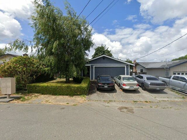 House image located at Fortuna, CA 95540