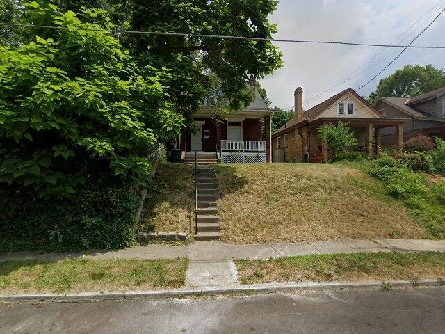 House image located at Cincinnati, OH 45232