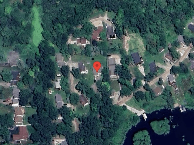 House image located at Howell, MI 48843