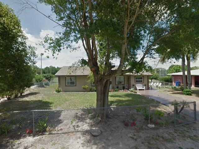 House image located at Dundee, FL 33838