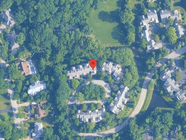 House image located at Willowbrook, IL 60527