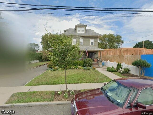 House image located at Cedarhurst, NY 11516