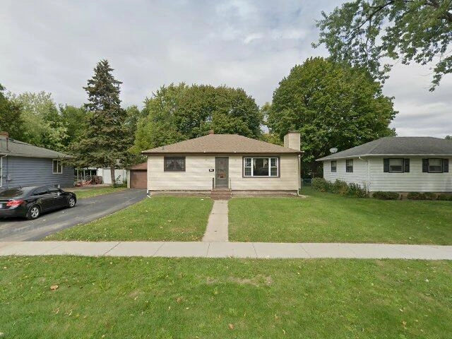House image located at Woodstock, IL 60098