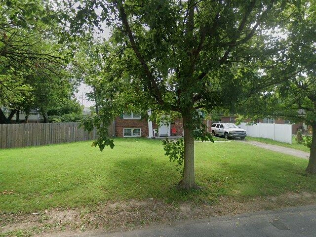 House image located at Louisville, KY 40215