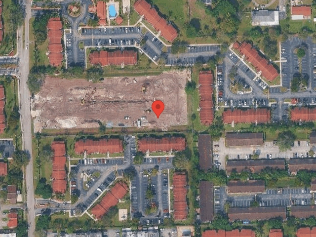 House image located at Hollywood, FL 33023