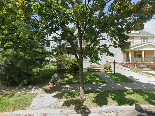 House image located at Cleveland, OH 44135