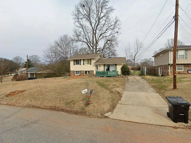 House image located at Simpsonville, SC 29681