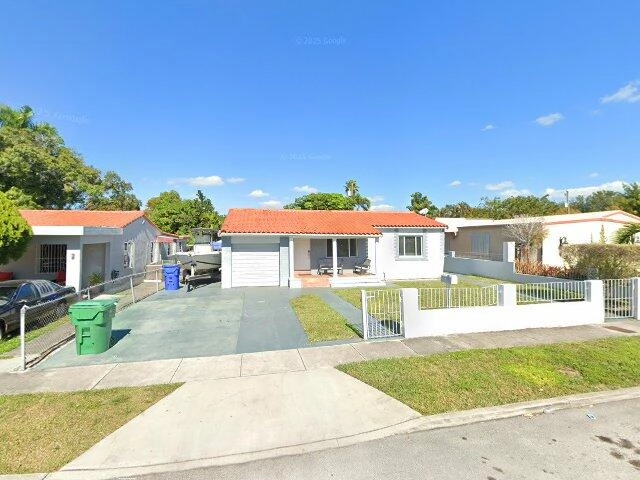 House image located at Miami, FL 33145