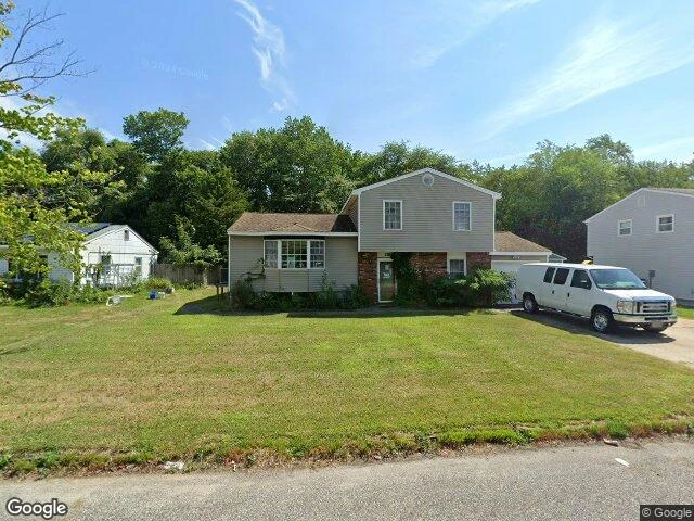 House image located at Tuckerton, NJ 08087