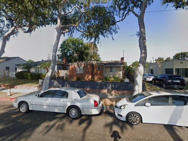 House image located at Signal Hill, CA 90755