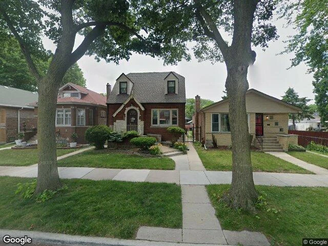 House image located at Chicago, IL 60617